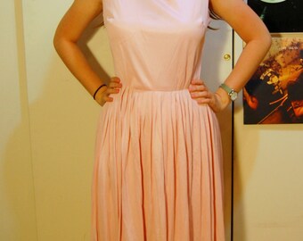 M Vintage 50s/60s Pink Button Dress