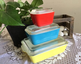Vintage Pyrex Refrigerator dishes