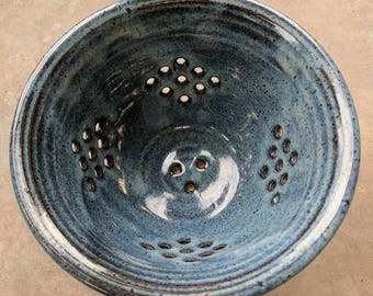 One quart collander. Fruit, vegetable, berry bowl. stoneware clay bowl