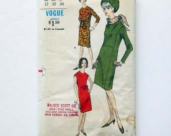 1960s Vintage Vogue MOD Sheath Dress with Scarf One Piece Dress / Vogue 6610 / Size 12 Bust 32
