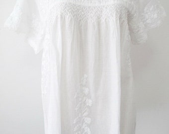 Mexican Embroidered Blouse Cotton Top In White, Boho Blouse, Hippie Top, Peasant Blouse