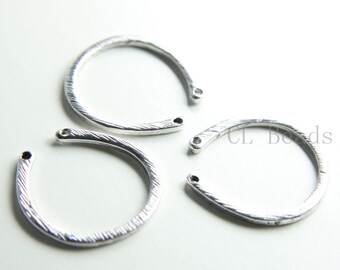 4pcs Oxidized Silver Plated Base Metal U Links - 27x25mm (197C-Q-168)