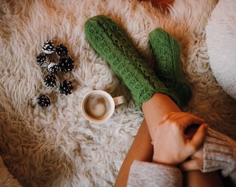 Warm hand knitted socks. Hand made, cozy, green, bed socks. Fashion, awesom woman, lady, boot, crosswalk, gift, present socks