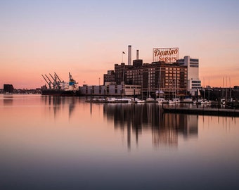 Baltimore Inner Harbor de Baltimore, el horizonte, Domino Sugar, Fine Art fotografía a Color, Baltimore arte