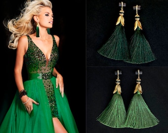 Tassel Earrings Green earrings Long Earrings Green Tassels Earrings Statement Earrings Tassel Jewelry Fringe Earrings Everyday Earrings