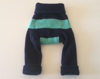MEDIUM 100% Wool Diaper Cover, Upcycled Wool Soaker, Wool Longies