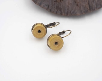 "Duo" yellow paper cloth and brass earring