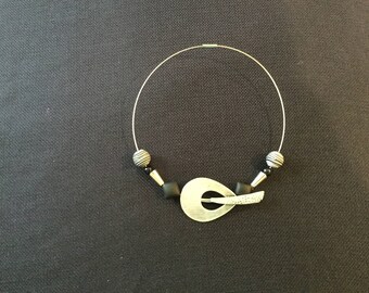 Modern cable necklace