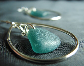 Sea Glass Earrings / sea glass jewelry / beach glass earrings / teal seaglass earrings / seaglass jewellery / oval dangle earrings