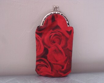 Goggle or mobile case