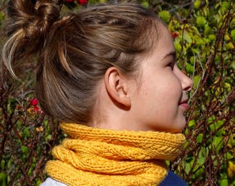 Choker (Merino) child multifunction yellow chick