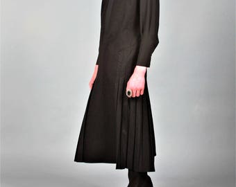 Mens Long Length Pleated Dress Shirt