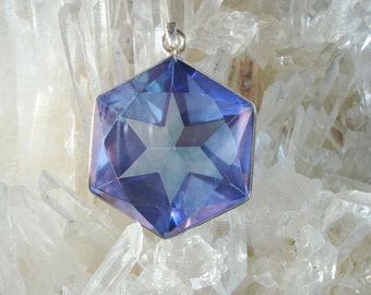 Tanzanite / Lavender Aura Flower of Life Pendant - set in Sterling Silver - A Grade ! Powerful