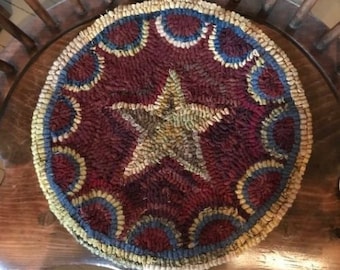 Primitive Rug Hooked Chair Pad