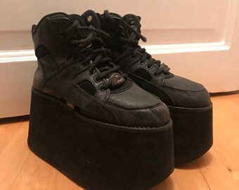 90s vintage Buffalo Platforms!