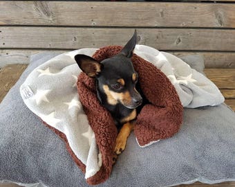 Plush blanket with stars/dog blanket