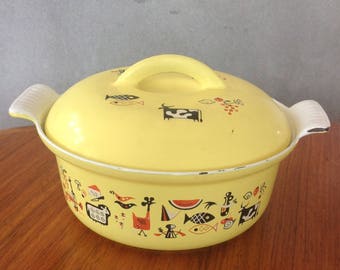 Mid Century Markley Descoware Belgium casserole - cast iron - enamel