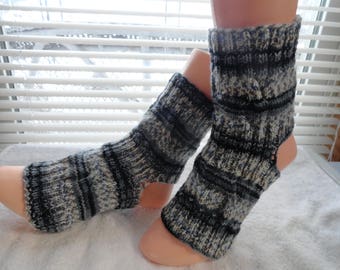 Hand knitted Yoga / Pedicure / Pilates / Dance Socks #002