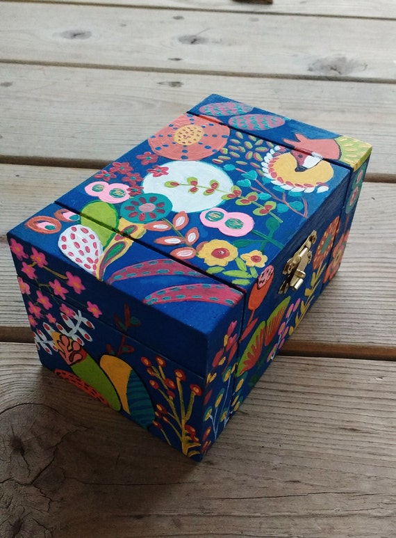 Items similar to Keepsake box, Wooden box, Hand painted ...