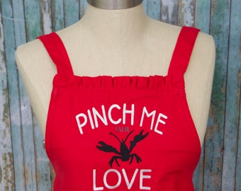 Crawfish Apron, Crawfish Boil Apron, Custom Crawfish Apron, Cajun Apron, Crawfish Embroidery, Crawfish Decor