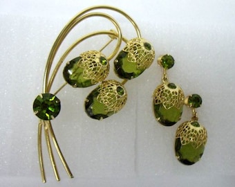 Vintage DeLizza Elster for Sarah Coventry "Touch of Elegance" Brooch Earring Set