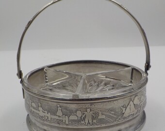 Silver Plated and Glass - 3 Sectioned Serving Dish - Condiment dish - Candy Dish - Vintage
