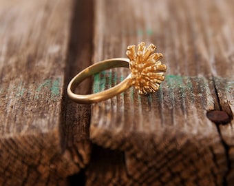Gold flower ring, Gold ring, Simple gold ring, Flower ring, Hand ring, Hand gold ring, Simple flower ring, Delicate ring, Gold delicate ring
