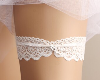 wedding garter, bridal garter, lace garter, white garter, rhinestone garter, toss garter, bridal accessories,