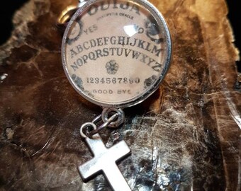 Ouija Board Keychain - Horror *Halloween