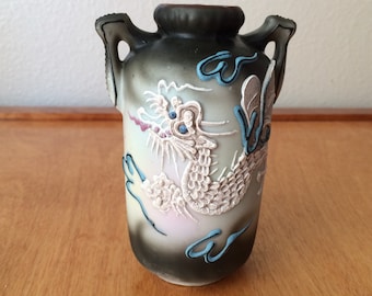 Vintage Japanese Moriage Dragon Vase 4 1/2" Tall