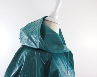 Slippery When Wet Raincoat - Vintage 1980s Hooded Vinyl Rain Coat in Medium Large