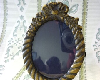Pompadour Brass Photo Frame
