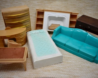 Dollhouse FurniturePLASCO Bedroom Set , Vanity, Dresser 1940's Living Room Set Couch, Fireplace, Desk