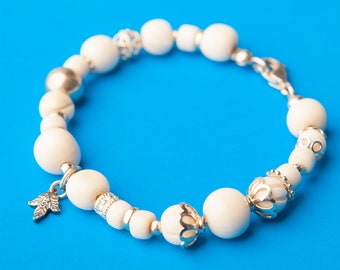 Bracelet made of bone and silver