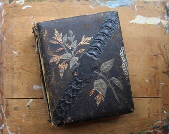 Antique photograph album, Anchor Clasp album, Victorian album, Leather photo album, 1800's photography, Cabinet Card album, Family album