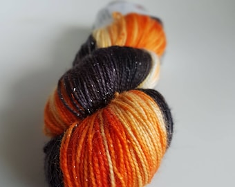 Skein of Superwash Merino - Nylon - Stellina / Fingering / Sock hand - dyed colors Mercy