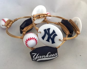 New York Yankees Baseball Bangle • Yankees Baseball • Set of 3 Wire Wrapped Bangle Bracelet Set • Three Stone Bangle