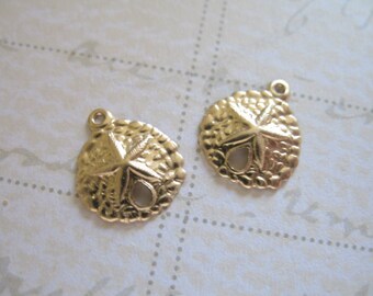 Shop Sale.. 5 10 25 pcs, SAND DOLLAR Charm Pendant, 14k Gold Filled Sand dollar Sanddollar, 9 mm, beach weddings sea life ocean animals solo