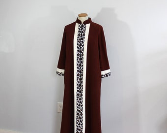 1970s Vanity Fair Leopard Print Brown Long Robe // One Size