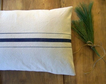free shipping - grainsack pillow cover - navy blue stripe - canvas - vintage style - farmhouse - grain sack