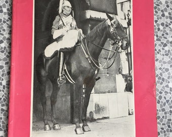 1950's Souvenir View Book of London