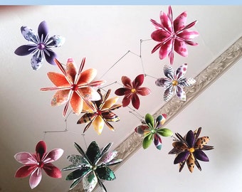 3D Origami mobile with flowers