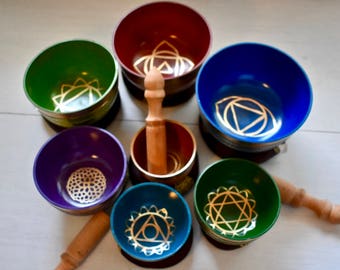 Singing Bowl, Chakra Set of 7, Vibrant, hand-crafted in Nepal.