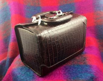 Vintage Bobbi Brown Faux Leather Cosmetic/Train Case with Lock and Keys