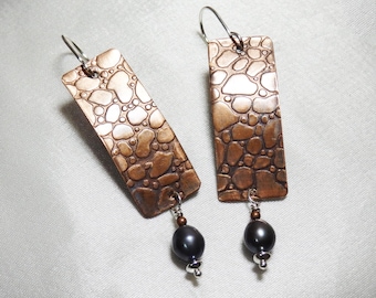 Snake Embossed Copper Earrings with Freshwater Pearl