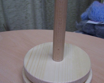 Ball holder, wool unwinder, wool holder, Woolholder of wood, natural,