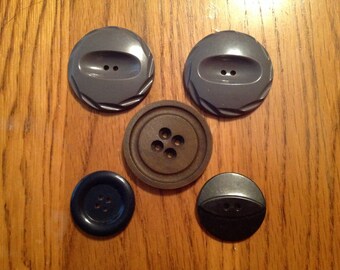 Lot of 5 Large Vintage Buttons