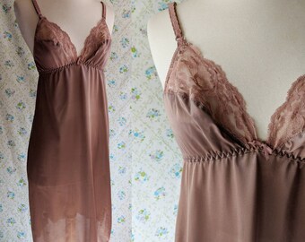 1970s mauve nightgown slip