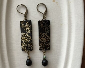 Tin Jewelry Earrings "Night Climber" Tin for the Ten Year Tenth Wedding Anniversary