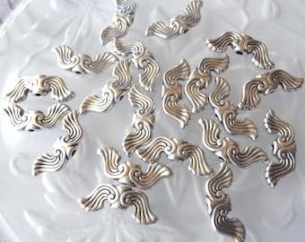 Angel Wings - Antique Silver Tibetan Style - Lead Free - Adorable - 20 pcs